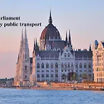 Central Budapest Apartment Apartman *