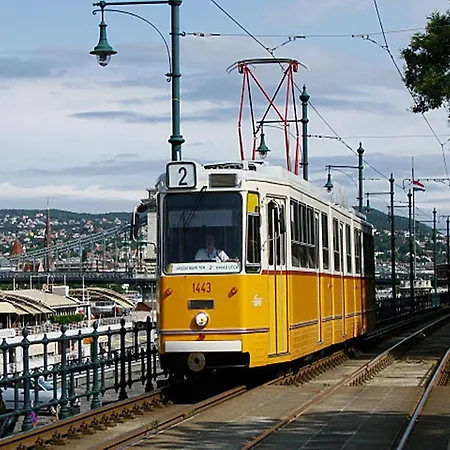 Central Budapest Apartment Daire *